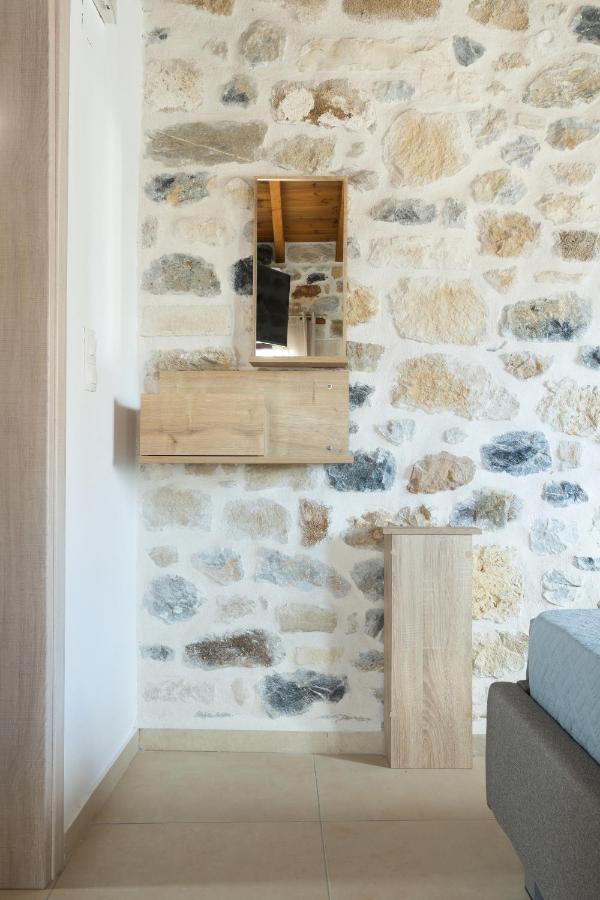 Piedra Residence Pigi  Ngoại thất bức ảnh