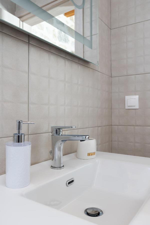 Piedra Residence Pigi  Ngoại thất bức ảnh