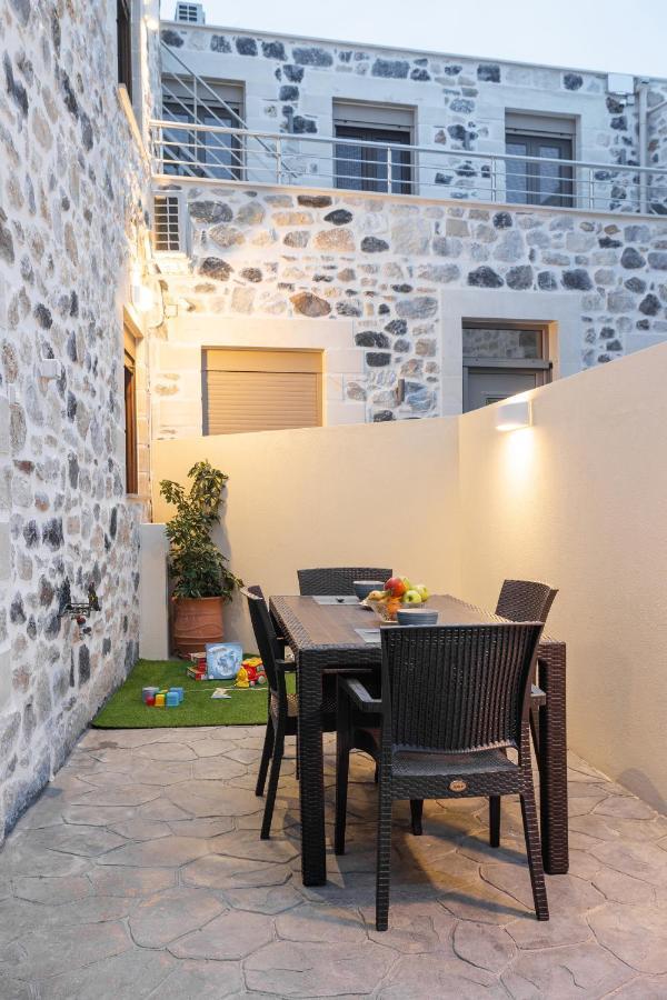 Piedra Residence Pigi  Ngoại thất bức ảnh